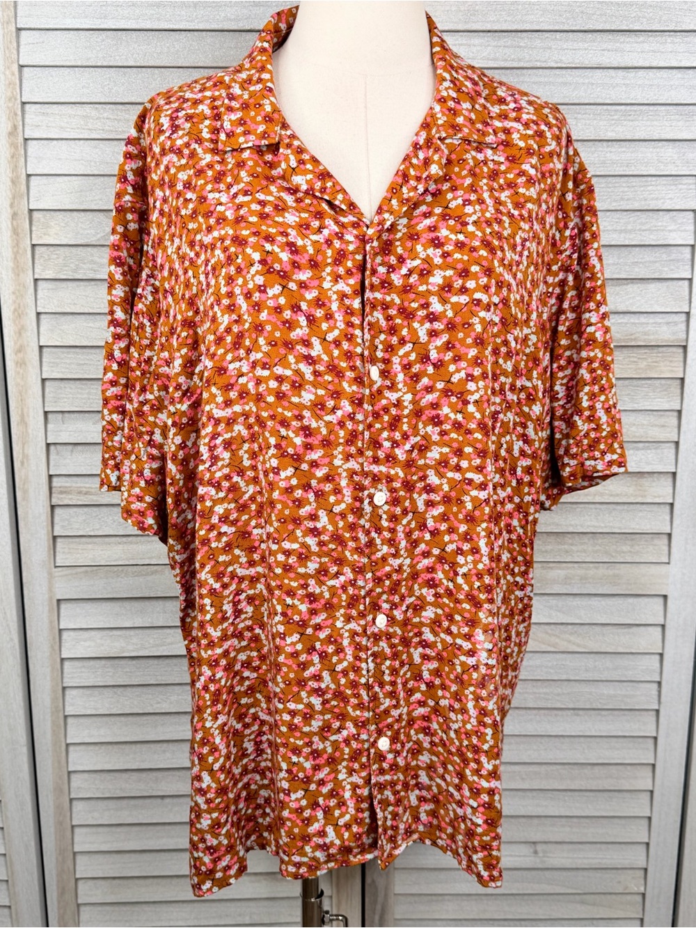 ABOUND Women's Plus Ditsy Floral Short Sleeve Button Down Shirt Rust/Multi-2XL